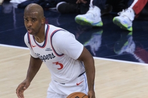 仙路尽头谁为峰！保罗本赛季场均仅2.5分1.8板3.3助