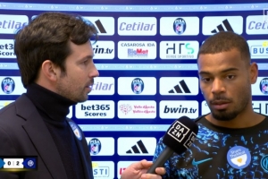 迪乌夫：来到新的环境没参加季前训练并不容易，希望参加更多比赛